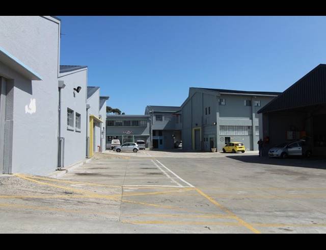INDUSTRIAL PROPERTY TO RENT IN MAITLAND